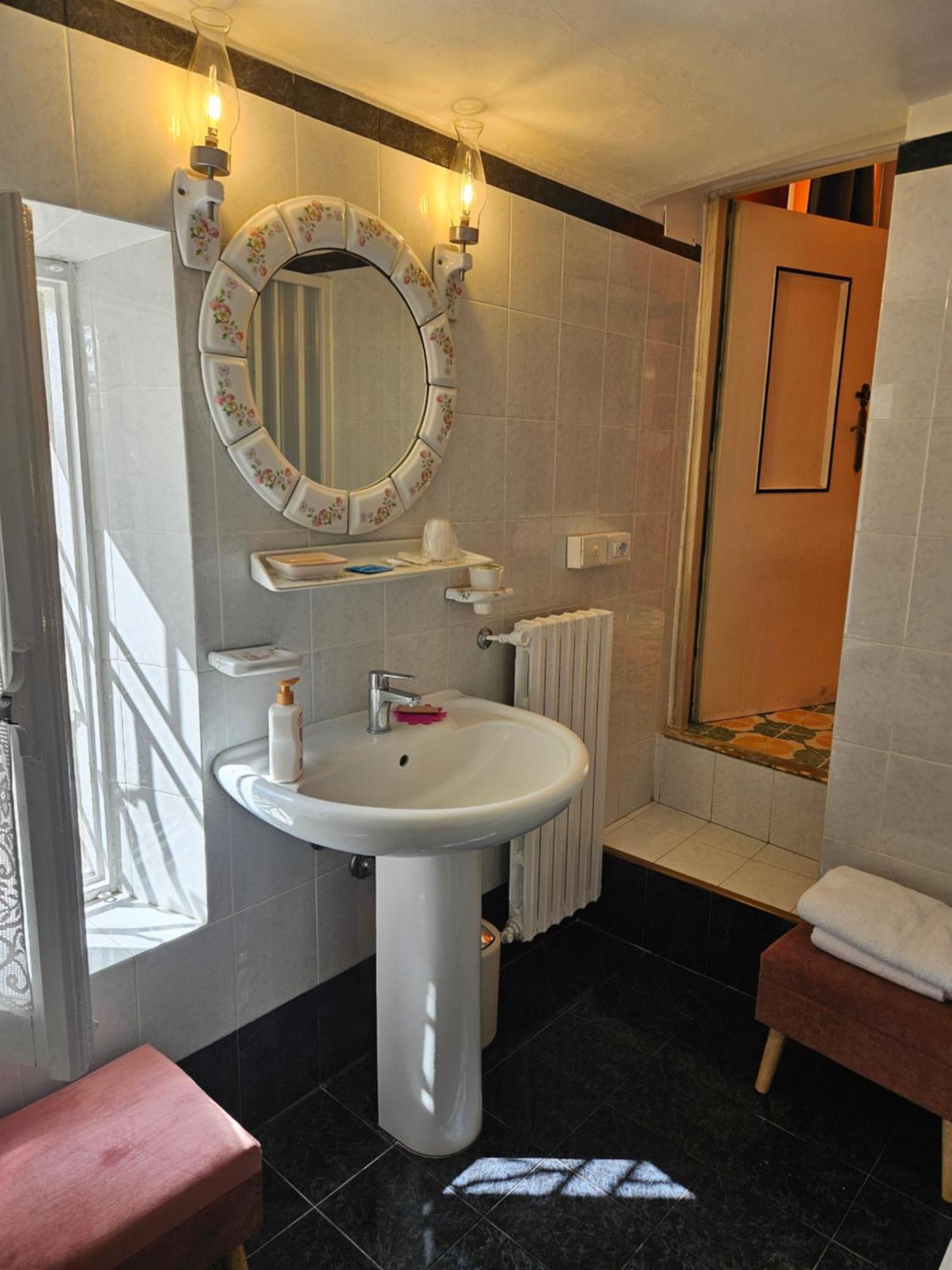 L' Antico Lavatoio Bed and Breakfast Rignano Flaminio Exteriör bild